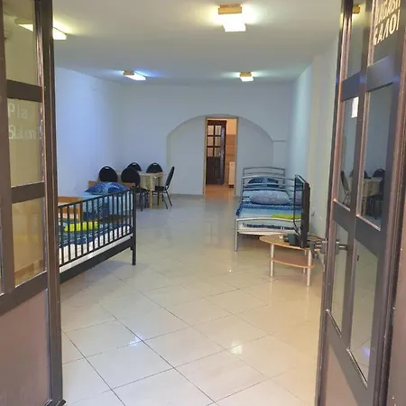 Stari Grad Apartman *